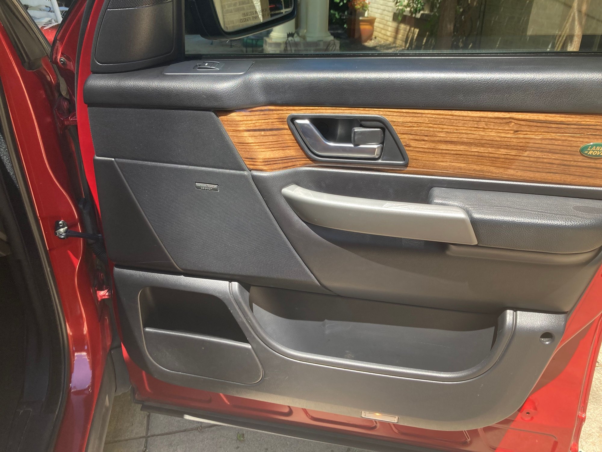 2008 Land Rover Range Rover Sport - 2008 Range Rover Sport HSE - Used - VIN SALSK254X8A126861 - 111,849 Miles - 4 cyl - 4WD - Automatic - SUV - Red - Roanoke, VA 24014, United States