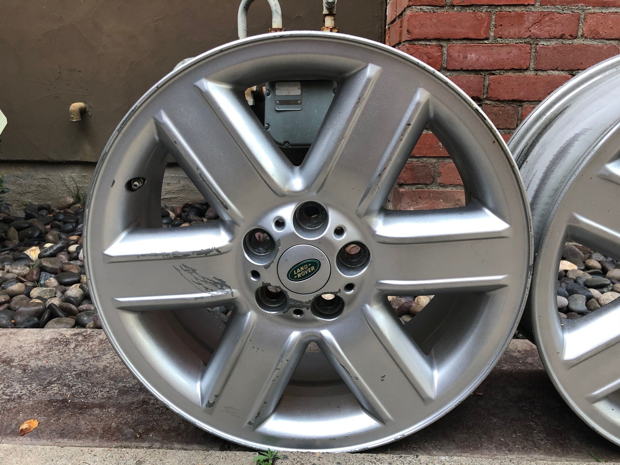 2007 Land Rover Range Rover - Range Rover 19" Wheels (fits 2003 to 2013) - Northern California - Used - VIN 1234567890 - Sacramento, CA 95818, United States