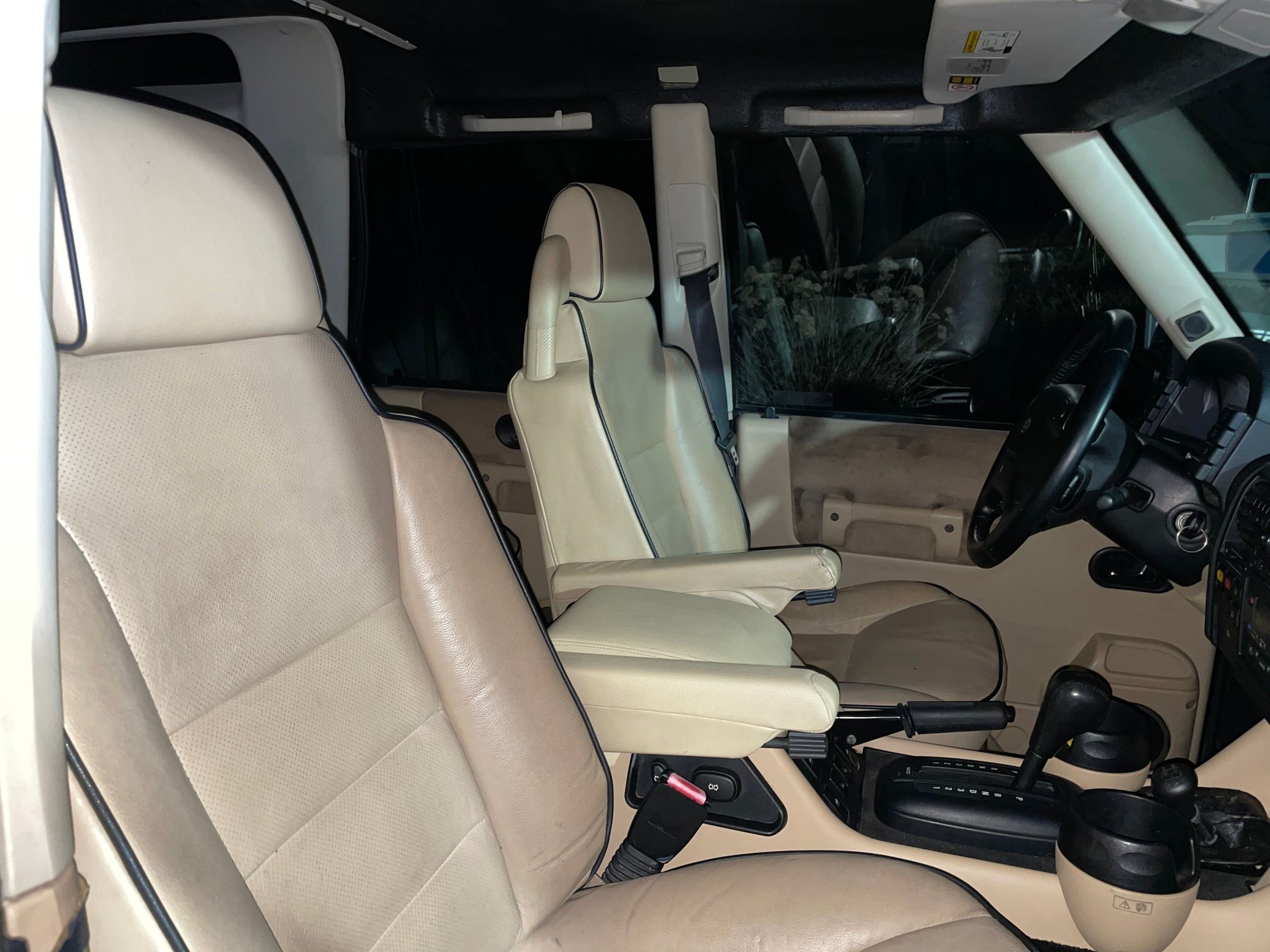 2004 Land Rover Discovery - 2004 Discovery 2 for sale - Used - VIN SALTW19424A865830 - 185,000 Miles - 8 cyl - 4WD - Automatic - SUV - Blue - Lake Geneva, WI 53147, United States