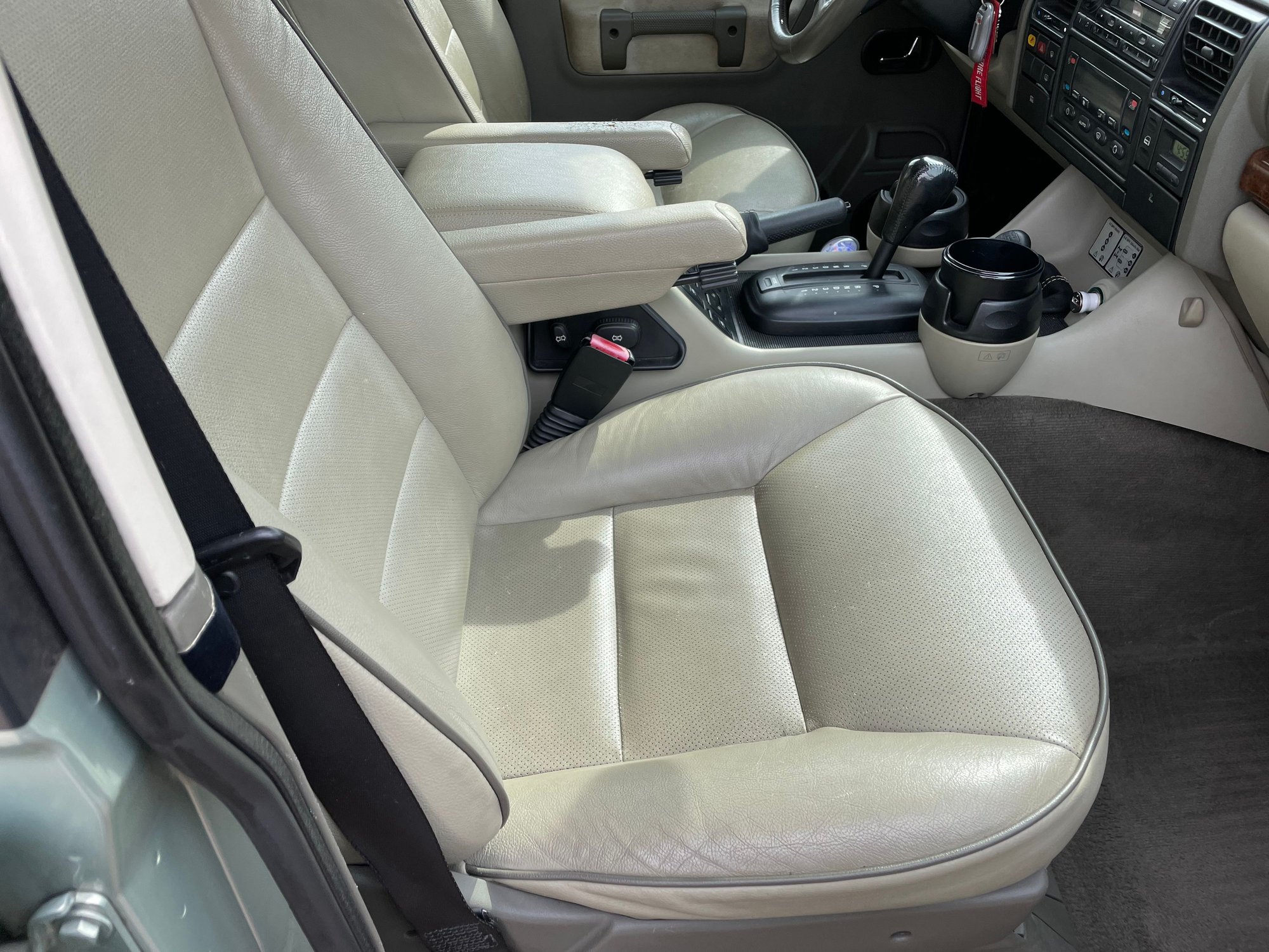 2004 Land Rover Discovery - 2004 Discovery (Original Owner/ Turner Engineering Engine) - Used - VIN Salty194x4a865911 - 120,000 Miles - 8 cyl - 4WD - Automatic - SUV - Other - La Grange, IL 60526, United States