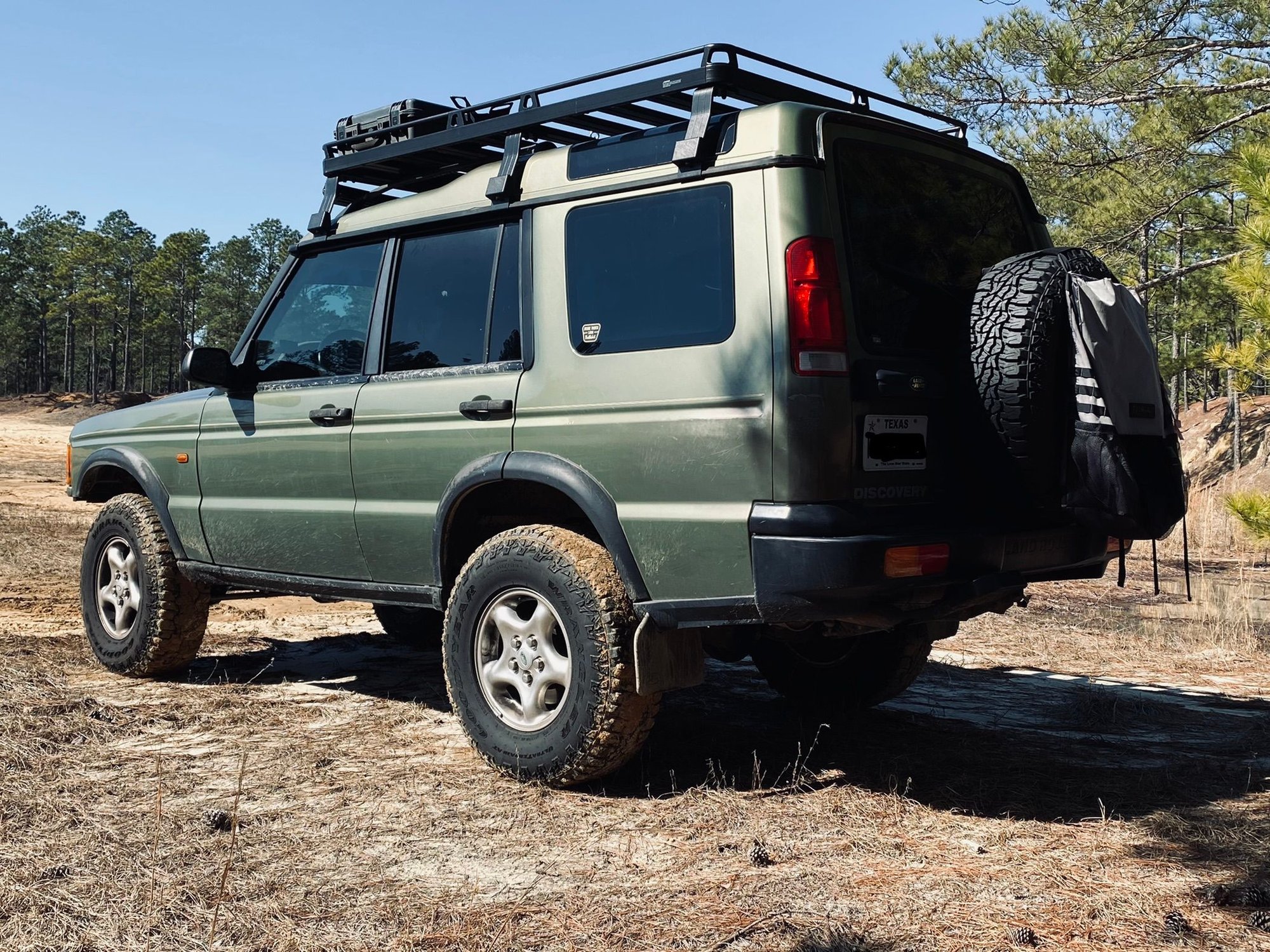 2000 Land Rover Discovery - 2000 DII 7 Seater, Rear Air - Used - VIN SALTY1240YA274888 - 156,000 Miles - 8 cyl - 4WD - Automatic - SUV - Other - Fayetteville, NC 28304, United States
