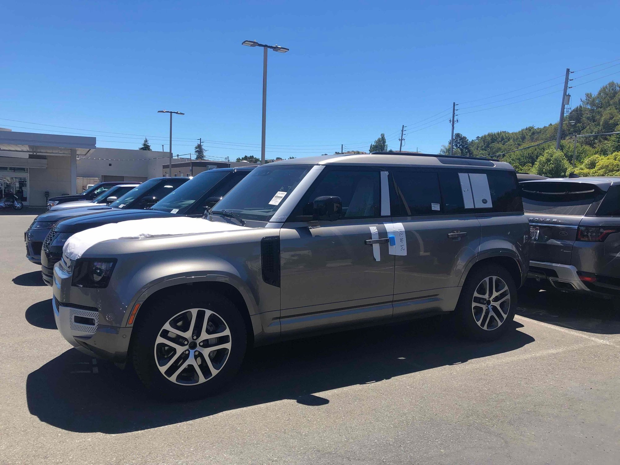 Defender XS MY22 in Silicon Silver Arrived! Land Rover Forums Land