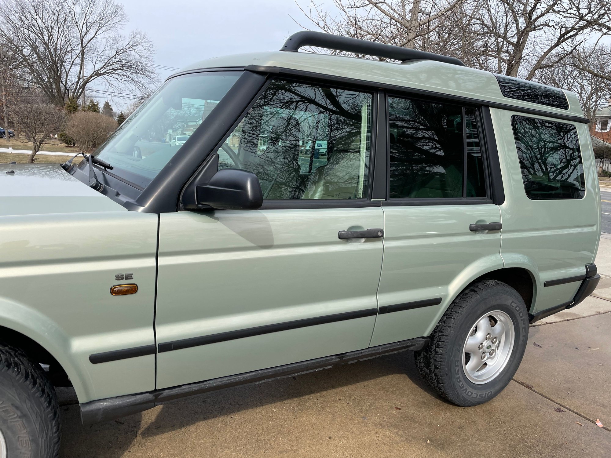 2004 Land Rover Discovery - 2004 Discovery (Original Owner/ Turner Engineering Engine) - Used - VIN Salty194x4a865911 - 120,000 Miles - 8 cyl - 4WD - Automatic - SUV - Other - La Grange, IL 60526, United States