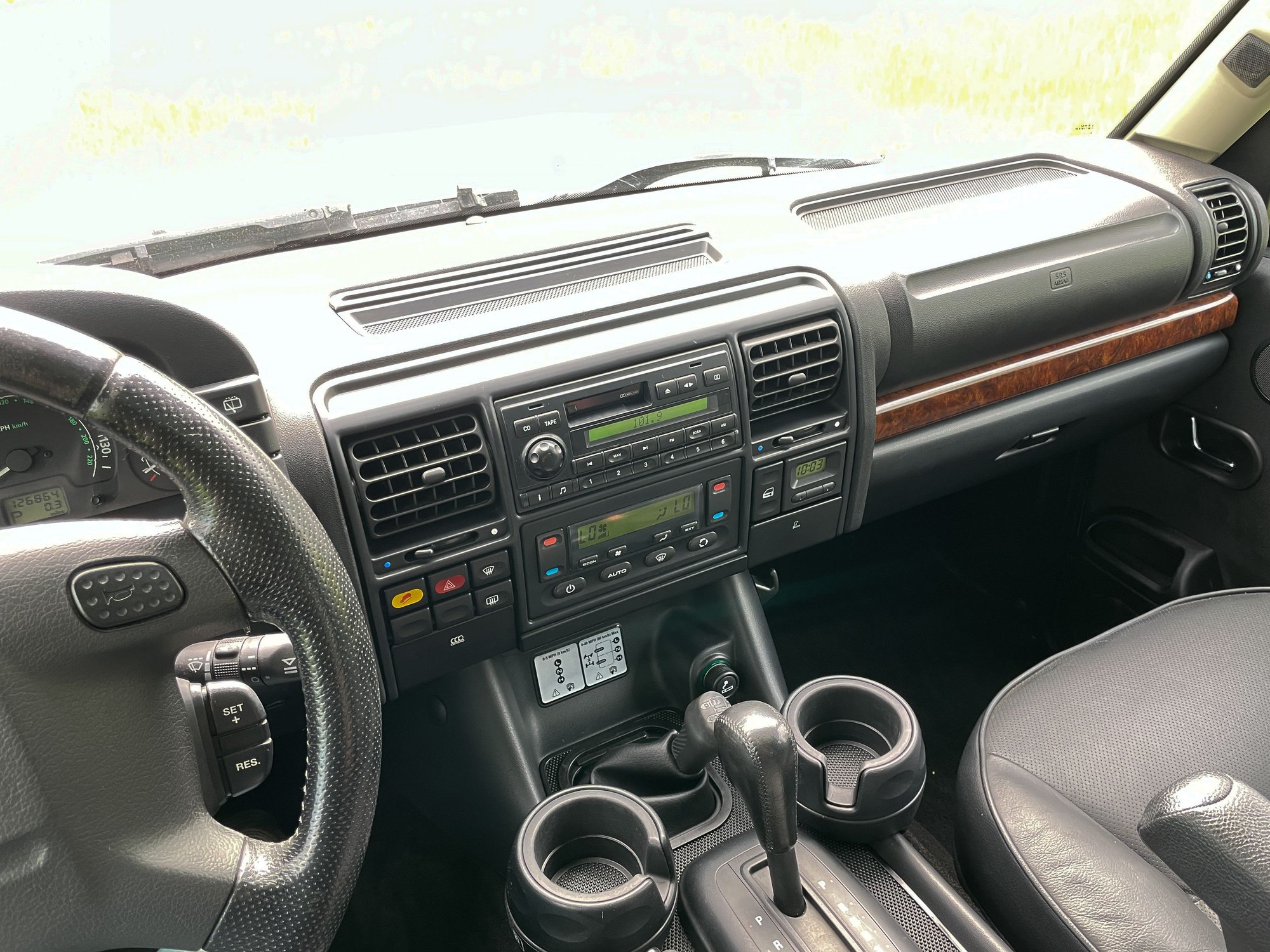 2004 Land Rover Discovery - 2004 Discovery 2 SE7 - Used - VIN SALTW194X4A832851 - 127,000 Miles - 8 cyl - 4WD - Automatic - SUV - Silver - Lake Geneva, WI 53147, United States