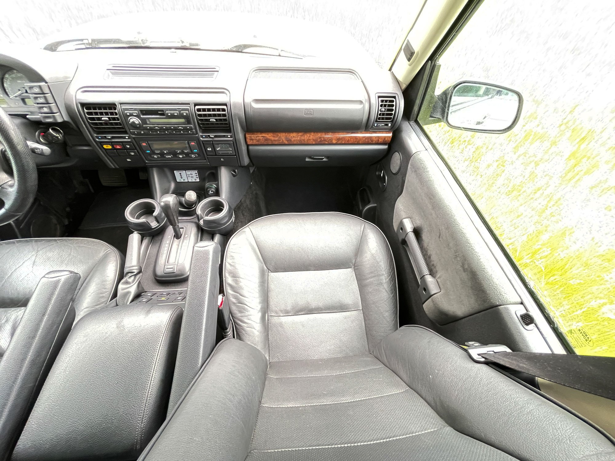 2004 Land Rover Discovery - 2004 Discovery 2 SE7 - Used - VIN SALTW194X4A832851 - 127,000 Miles - 8 cyl - 4WD - Automatic - SUV - Silver - Lake Geneva, WI 53147, United States