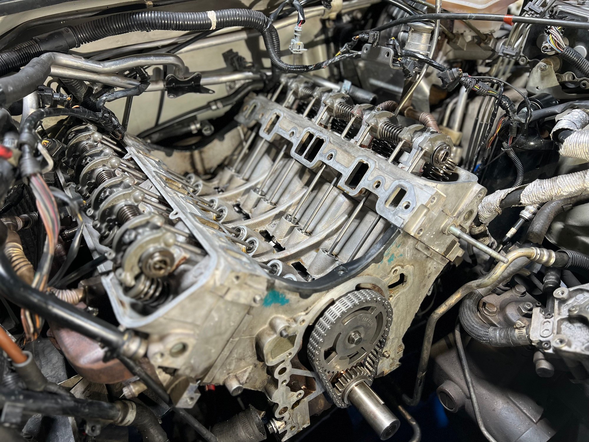 2003 Land Rover Discovery - Mechanically restored, full suspension upgrade. 4.6L 7 seat SE - Used - VIN SALTW164X3A817012 - 111,067 Miles - 8 cyl - AWD - Automatic - SUV - Gold - Denver, CO 80215, United States