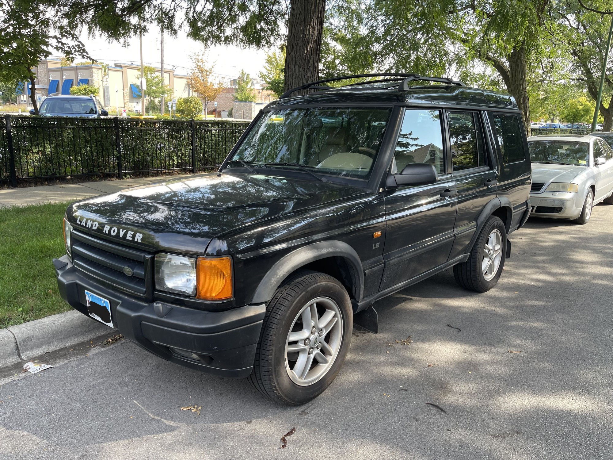 2002 Land Rover Discovery - 2002 Discovery II with added Center Differential Transfer Case. - Used - VIN SALTY12402A739483 - 188,000 Miles - 8 cyl - 4WD - Automatic - SUV - Black - Chicago, IL 60618, United States