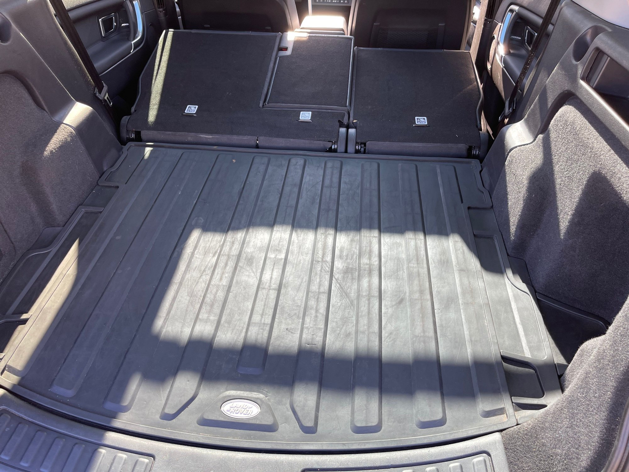 2019 Land Rover Discovery Sport - 2019 LandRover Discovery Sport HSE - Unlimited Milage Factory Warranty until 5/2024 - Used - VIN SALCR2FX1KH787220 - 60,700 Miles - 4 cyl - 4WD - Automatic - SUV - Black - Eau Claire, WI 54703, United States