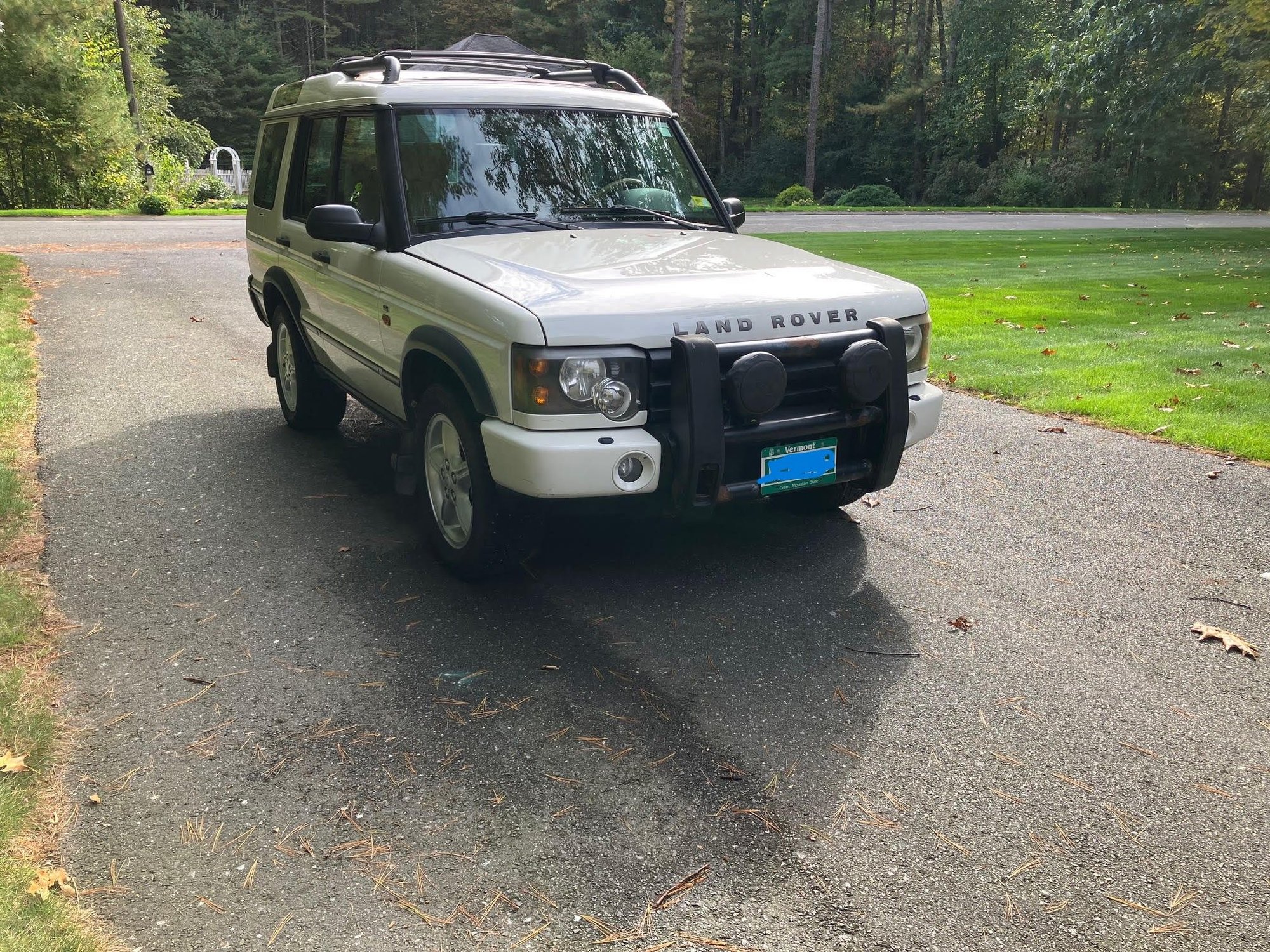 2004 Land Rover Discovery - 2004 Land  Rover Discovery SE Trail - Used - VIN SALTY19464A850175 - 169,500 Miles - 8 cyl - 4WD - Automatic - SUV - White - Easthampton, MA 01027, United States
