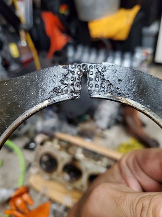Blown HG cylinder 5.  Blown area is top of HG.