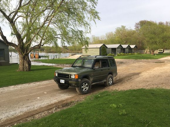 285/75r16’s with heavy duty 3” terra firma lift