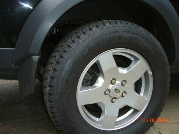 Fuzion XTi 285/60-18 All-Terrain Tires