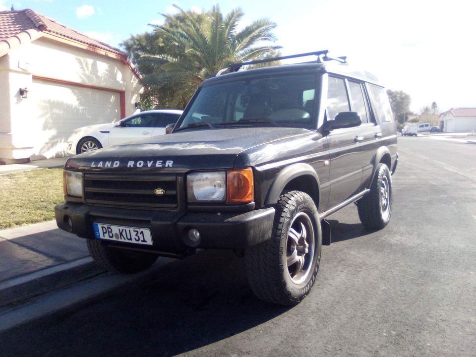 2000 Land Rover Discovery - 2000 Land rover Discovery II Java Black Low Miles - Used - VIN SALTY154XYA246012 - 133,000 Miles - 8 cyl - 4WD - Automatic - Truck - Black - Las Vegas, NV 89108, United States