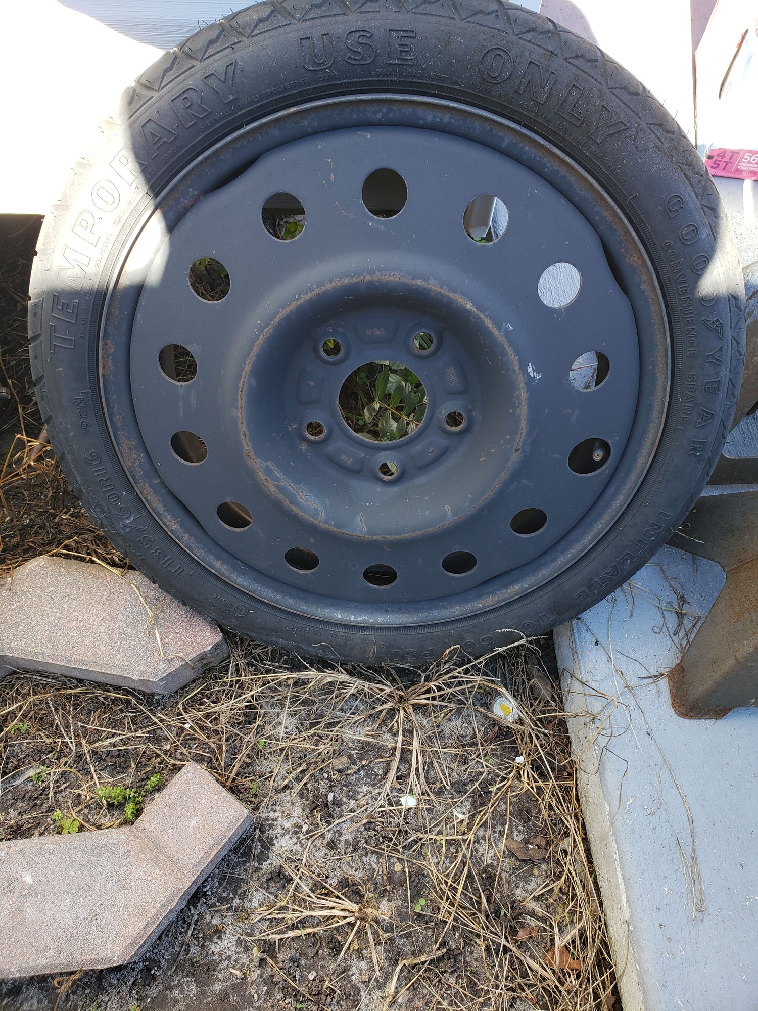  - Assortment of Fbody parts, tail lights, LS1 swap, T56 swap, interior parts, plus more - Fort Lauderdale, FL 33321, United States