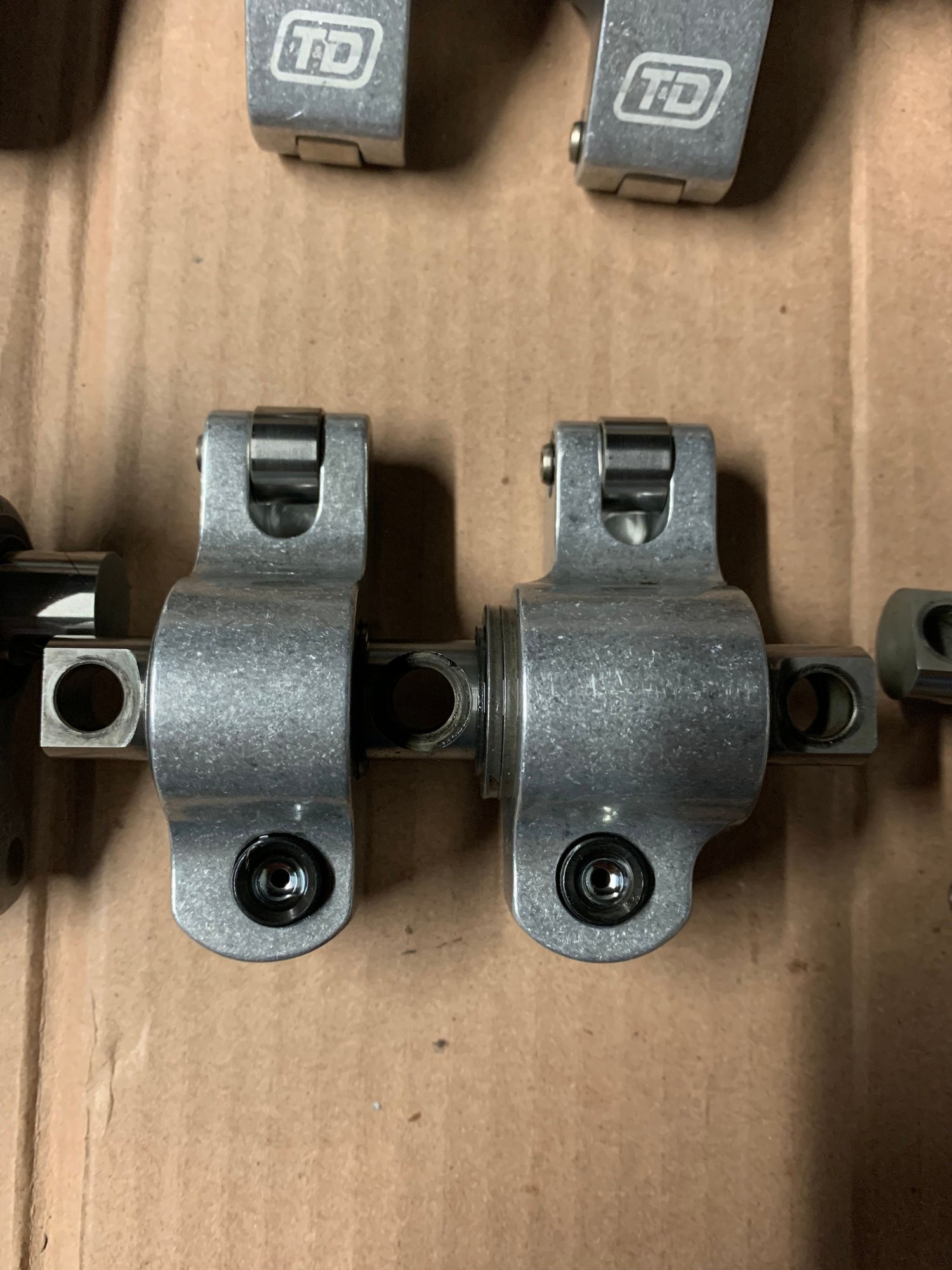 AFR 210 comp ported sbc LT1 heads T&D shaft rockers,arp studs,pushrods