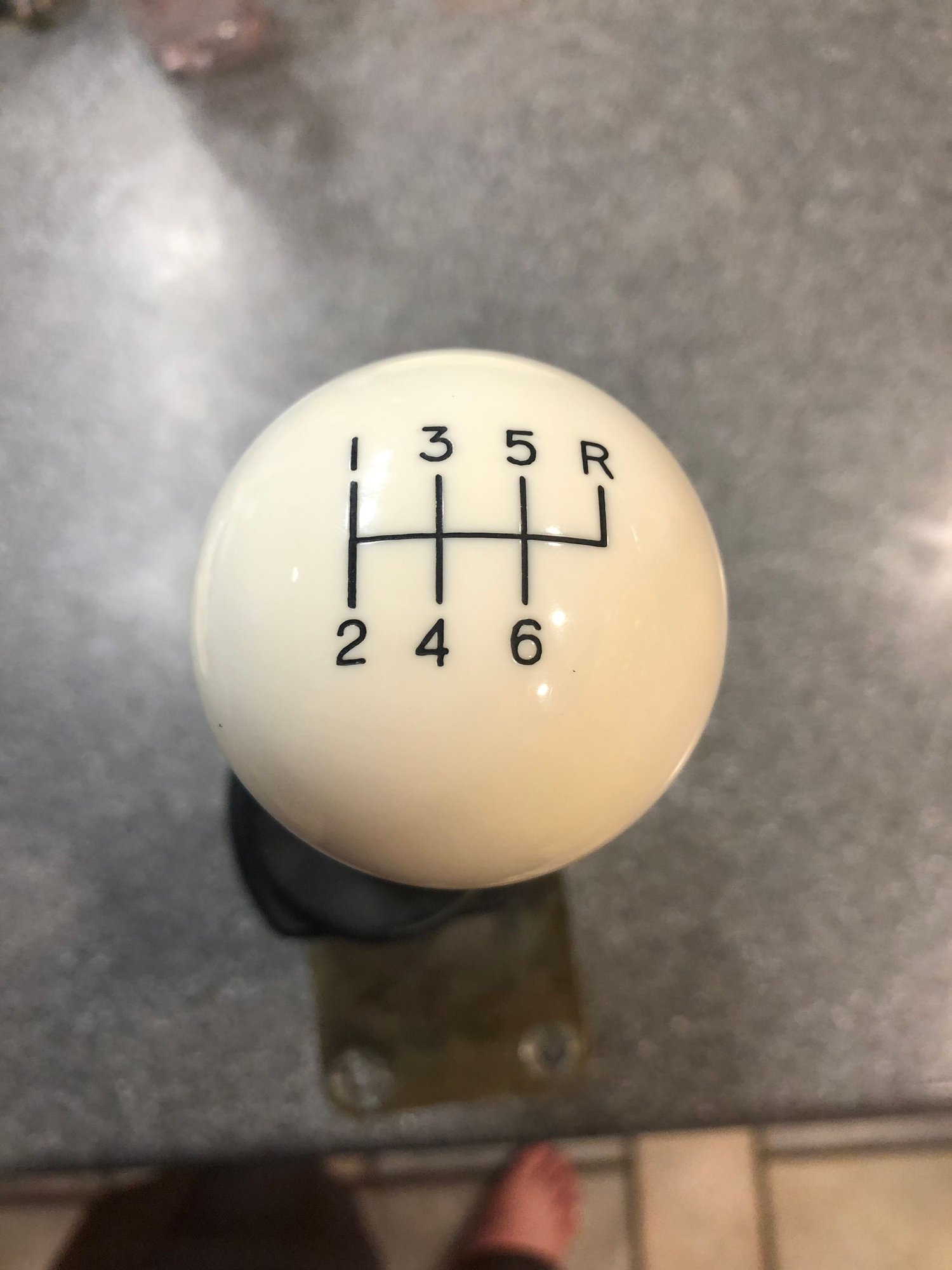  - Hurst shifter with short stick and Hurst shift knob - Owasso, OK 74055, United States