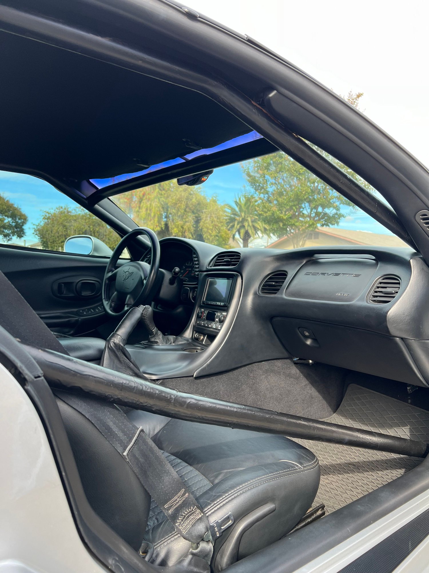 2002 Chevrolet Corvette - 2002 Chevrolet Corvette Z06 - Used - VIN 1G1YY12S425120124 - 29,567 Miles - 8 cyl - 2WD - Manual - Coupe - Silver - Newark, CA 94560, United States