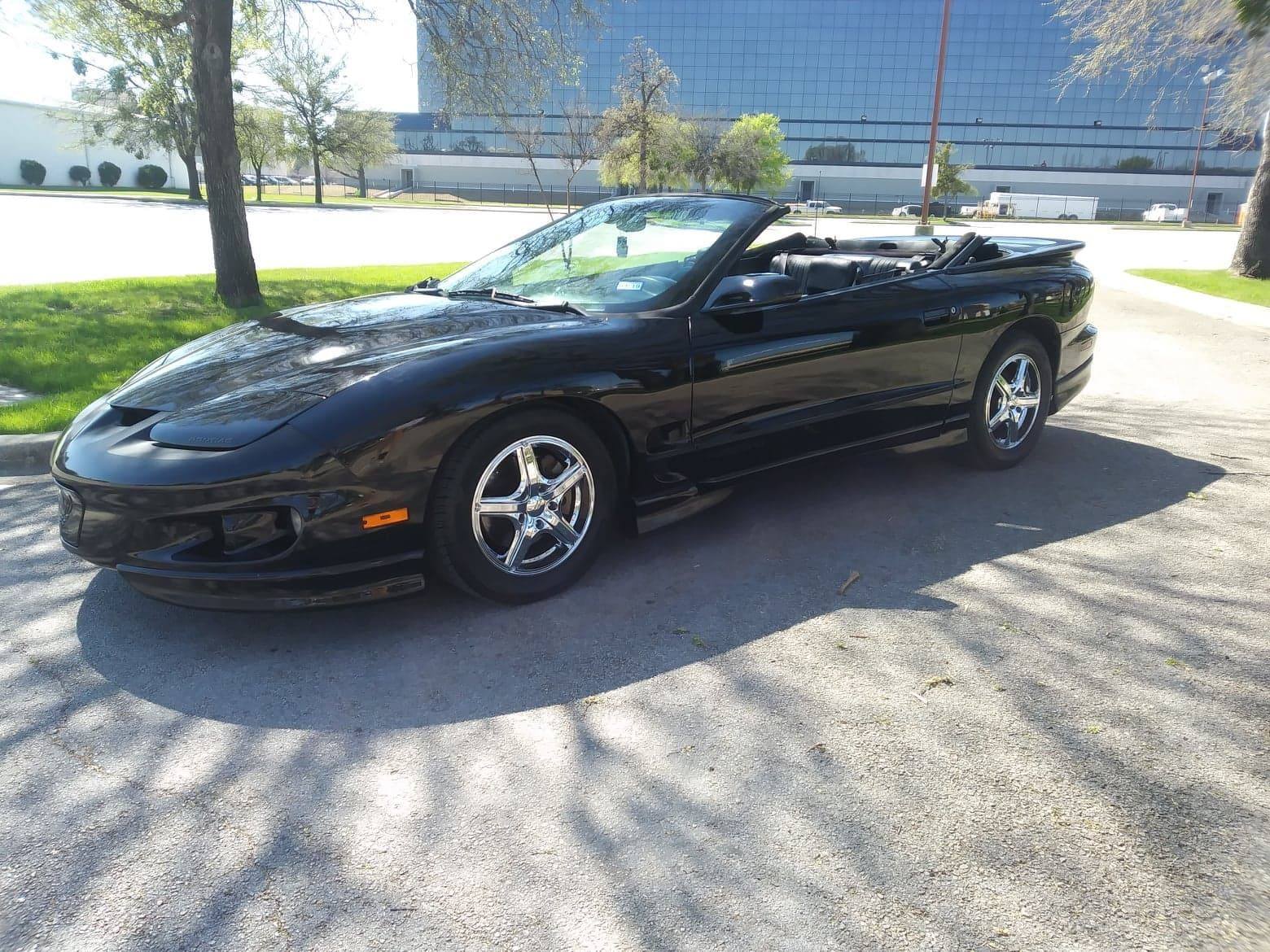 2002 Pontiac Firebird - 2002 Firebird Convertible - Used - VIN 2G2FS32K522105868 - 115,000 Miles - 6 cyl - 2WD - Automatic - Convertible - Black - Dallas, TX 75223, United States