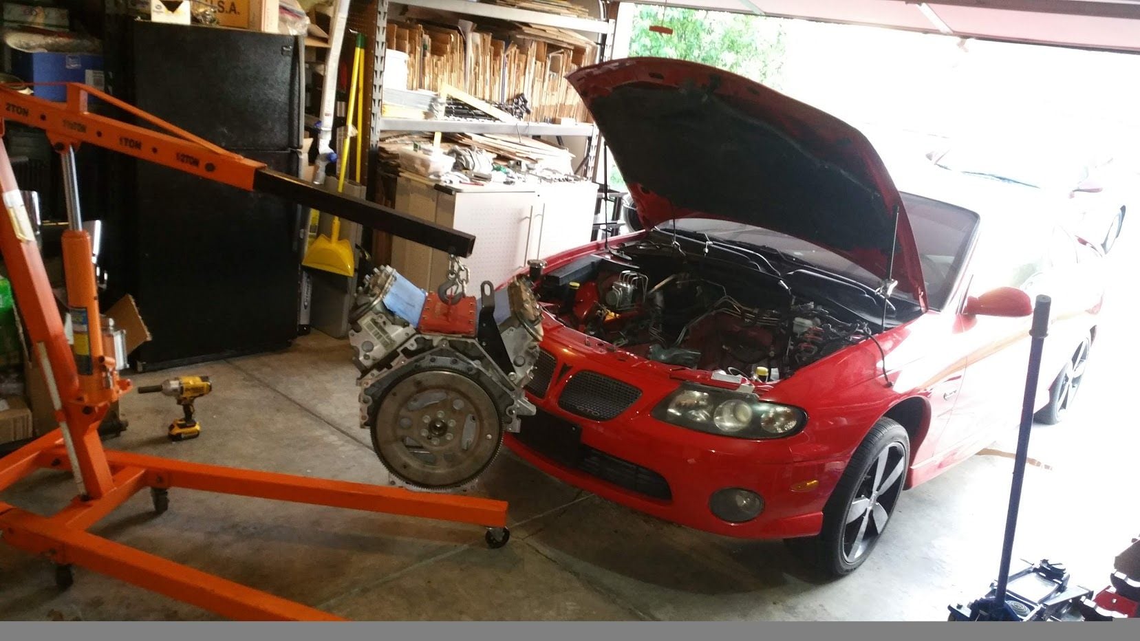 2006 Pontiac GTO - 2006 Pontiac GTO ROLLER Torrid Red 102k Miles - Used - VIN 6G2VX12U96L812662 - 102,000 Miles - 2WD - Automatic - Coupe - Red - Springfield, MO 65807, United States