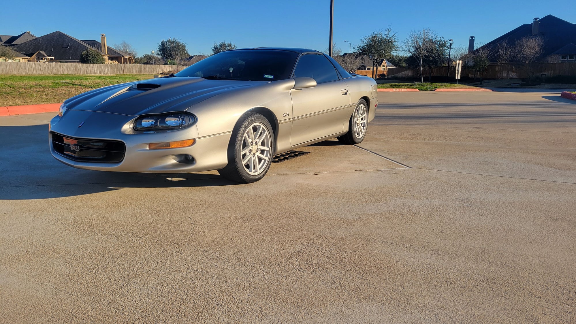 2002 Chevrolet Camaro - 2002 Camaro SS TTop Coupe - Used - VIN 2G1FP22G222104477 - 97,000 Miles - 8 cyl - 2WD - Automatic - Coupe - Beige - Katy, TX 77494, United States