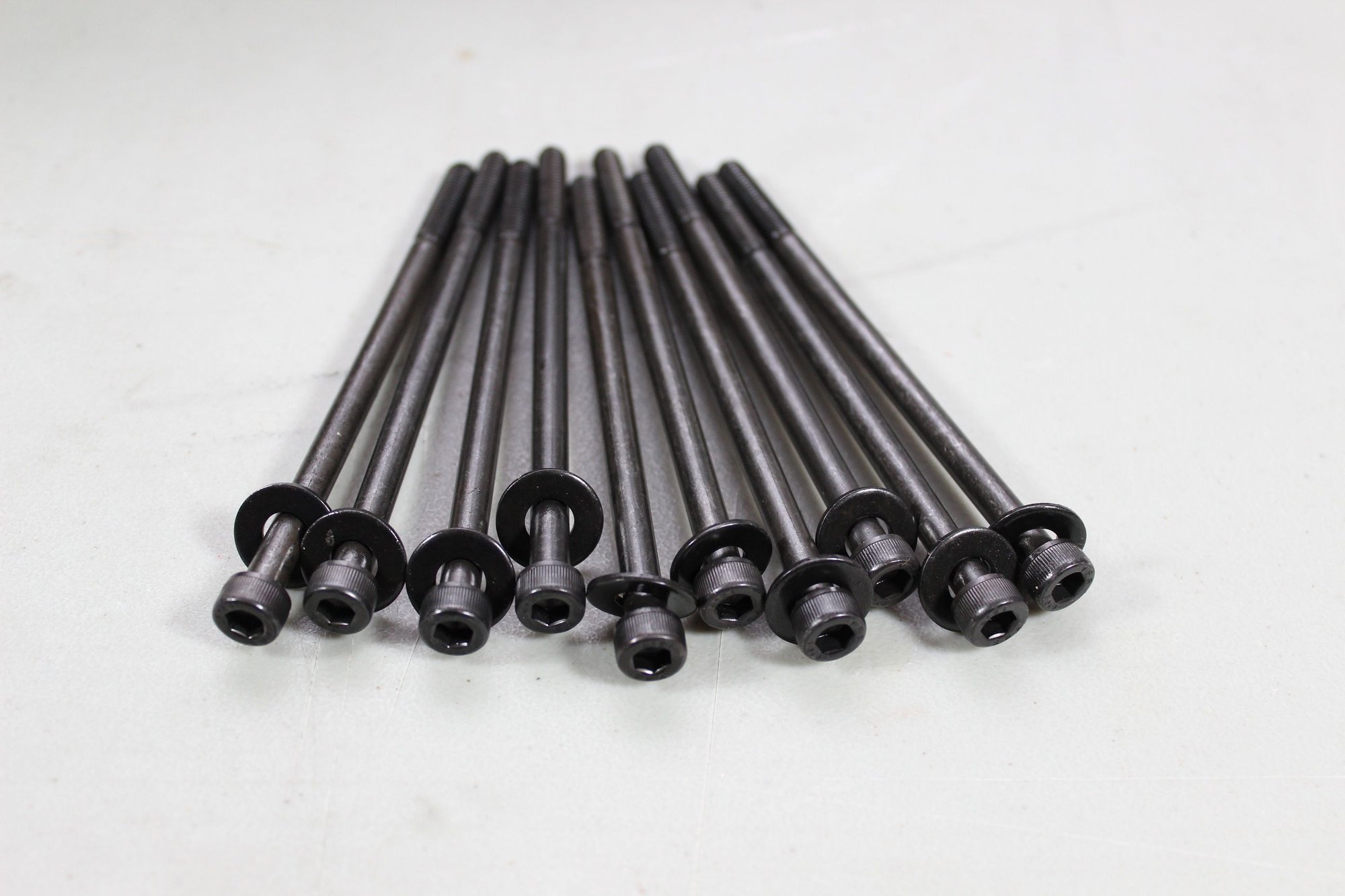 Complete LS2 Intake, LS2/LS3 Fuel Rails, LS3 Injectors LS1TECH