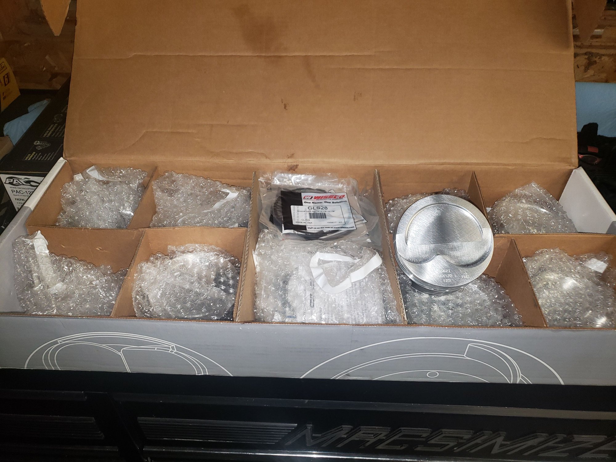  - Wiseco lsx 4.125 pistons new - Omaha, NE 68154, United States