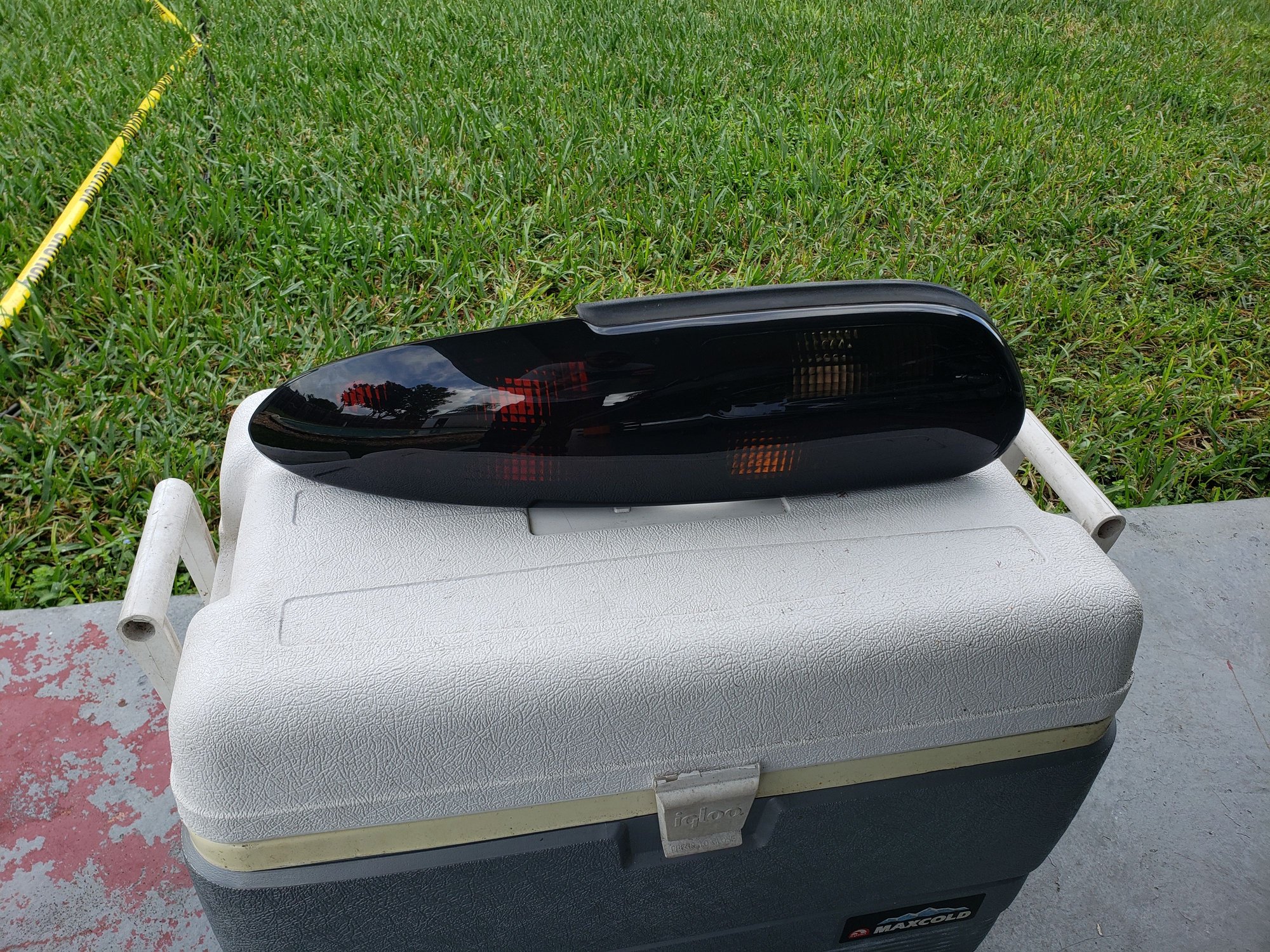  - Assortment of Fbody parts, tail lights, LS1 swap, T56 swap, interior parts, plus more - Fort Lauderdale, FL 33321, United States