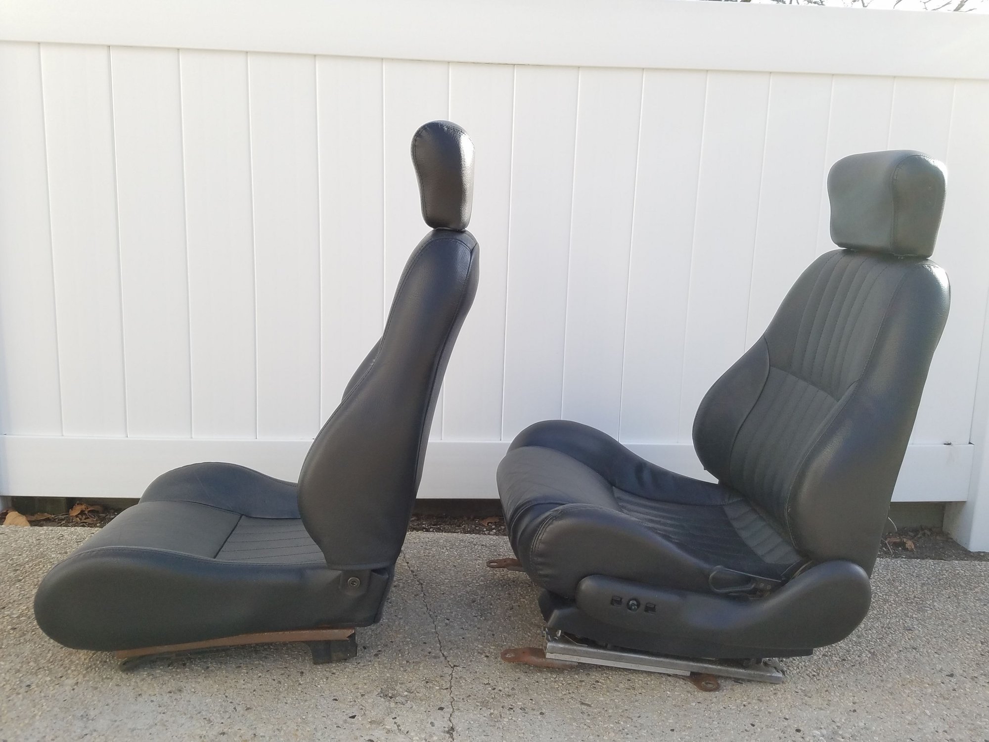  - 2000-2002 Pontiac Firebird Trans Am WS6 Black Ebony Leather Front Seats 52k Miles - Lindenhurst, NY 11757, United States