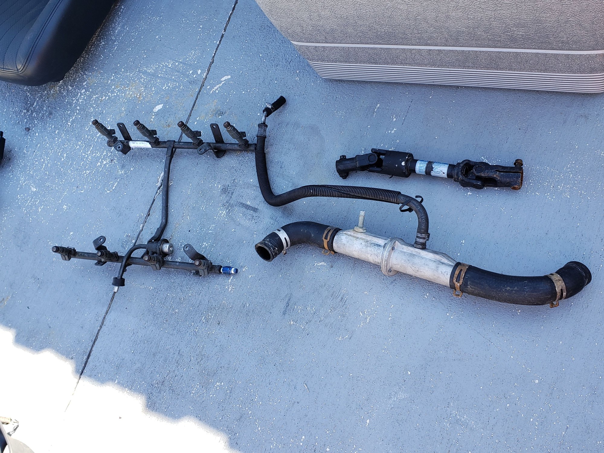  - Assortment of Fbody parts, tail lights, LS1 swap, T56 swap, interior parts, plus more - Fort Lauderdale, FL 33321, United States