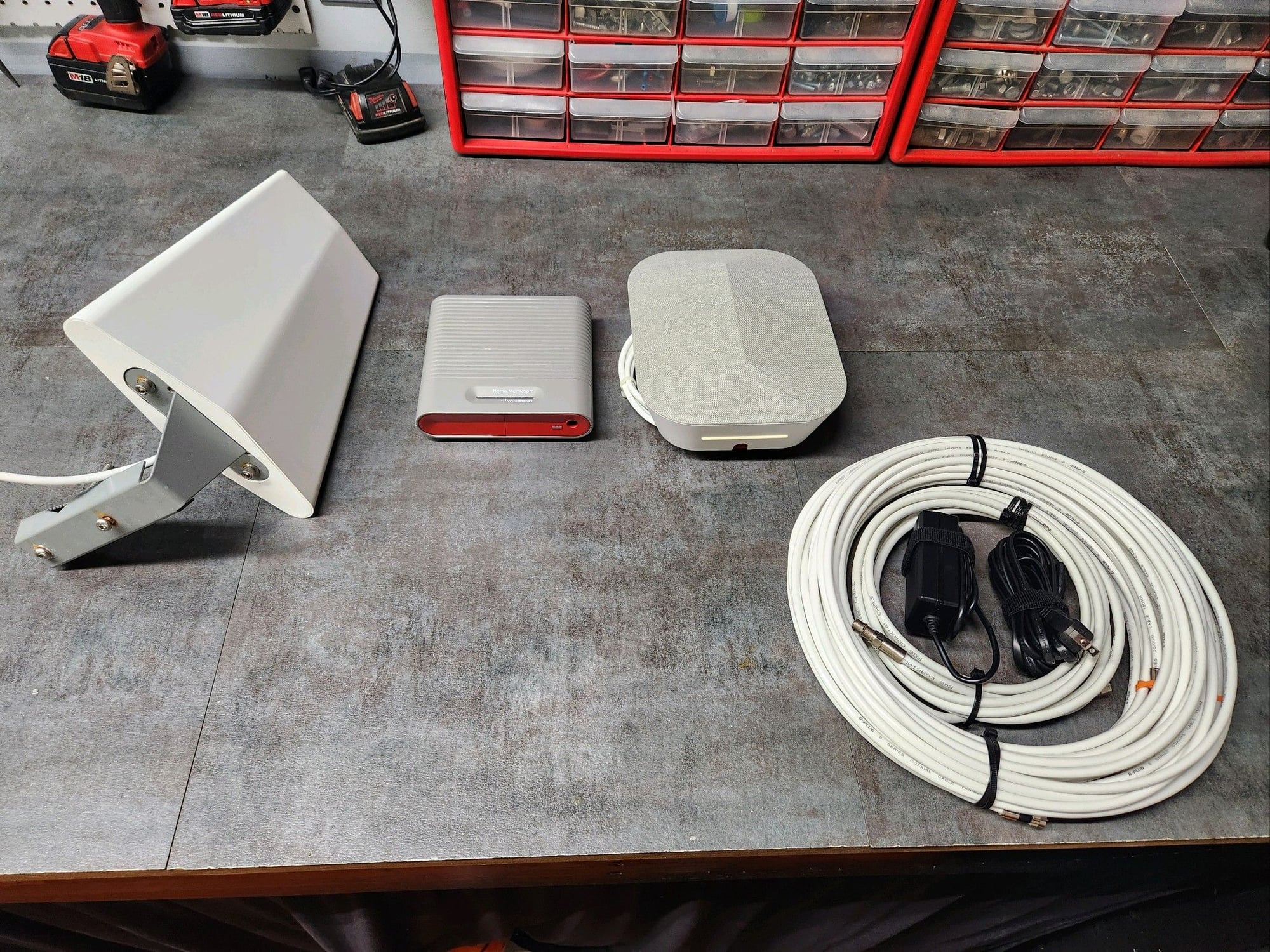 Audio Video/Electronics - FS: Cell phone signal booster for house - Used - 0  All Models - Berkeley Springs, WV 25411, United States