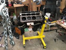 Crusty and dirty Gen 3 LQ4 with long crank