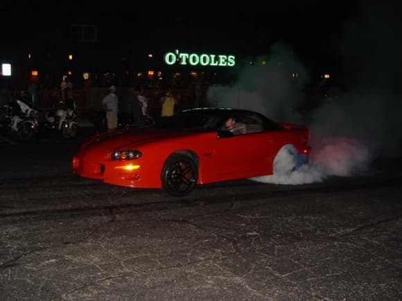 Burnout on old rear tires at O'Toole's Cruise Night