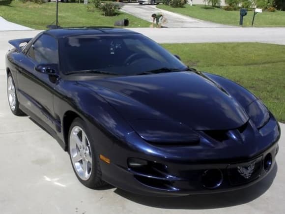 1999 Trans Am Front Side View