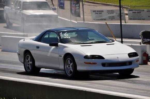 Rolling through staging at Beech Bend during the '10 LTx Shootout.