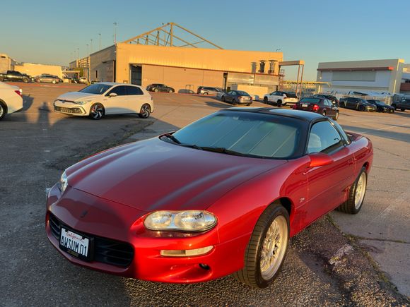 2001 Z28