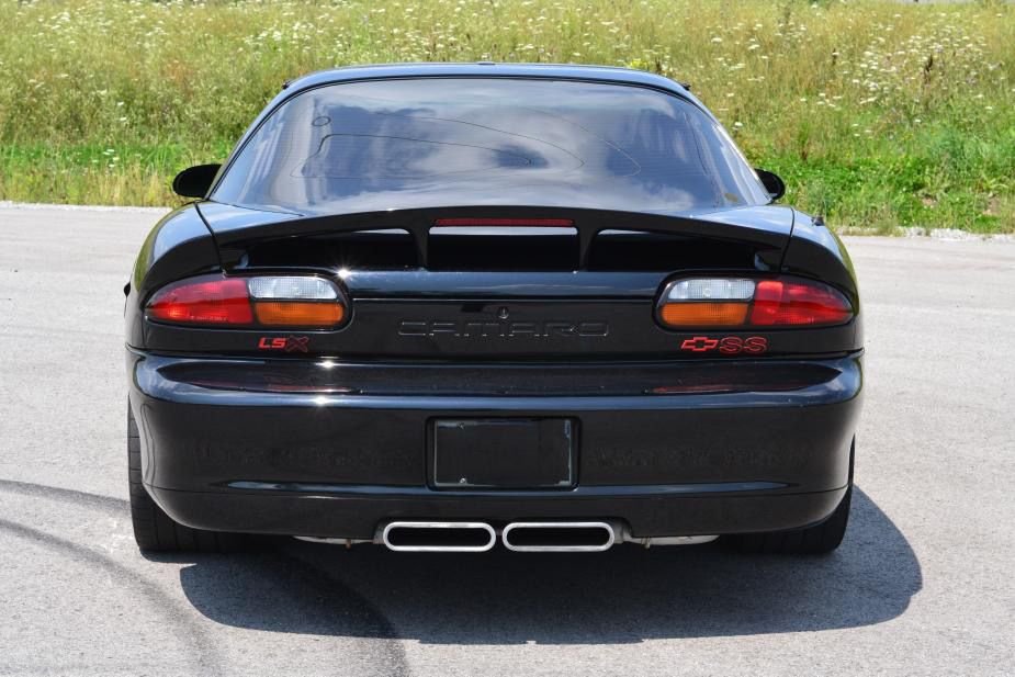 2002 Chevrolet Camaro - 2002 Camaro SS *CANADIAN $ and MILEAGE* - Used - VIN 2G1FP22G622153164 - 110,000 Miles - 8 cyl - 2WD - Manual - Coupe - Black - Niagara Falls, ON L2E0A1, Canada