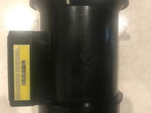 Used but in very good condition Q45 MAF. Larger than the Z32.
100