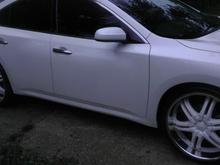ALL WHITE. 22s