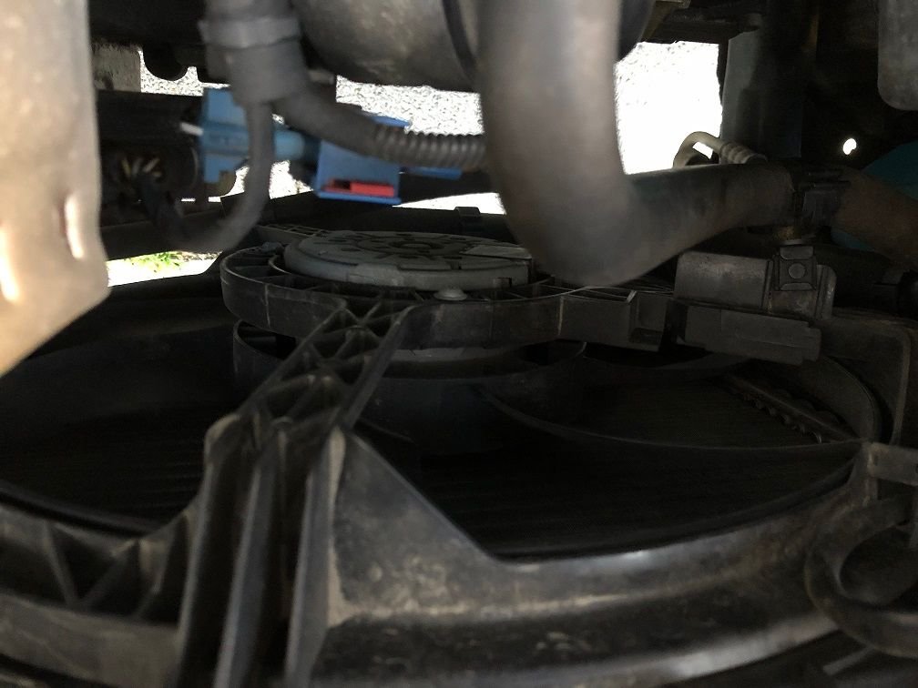 Cooling fan behind the radiator not moving Mini Cooper Forums Mini