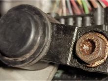 this bolts to the end of the shift cable and snaps on the linkage ball on the transmission lever.