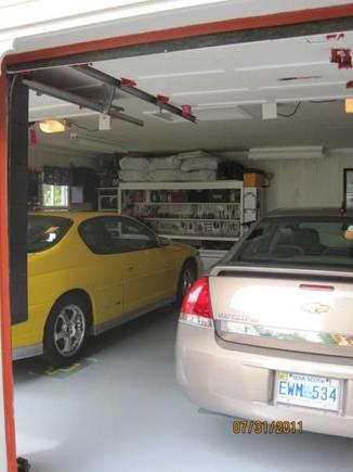garage left