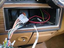 cuz got a 98 plymouth van in wit cd/harness/face plate adapter to my luck it all pluged and fit in place