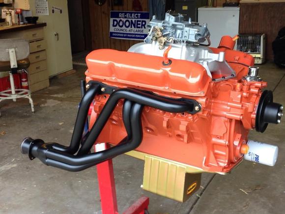 for those that are observant, the carb is just sitting on the intake backwards and the valve cover is too. they were just tossed on for the pics.