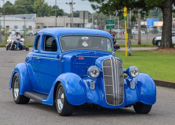 Probably my favorite picture on the car, taken while getting ready to line up for a memorial cruise to honor a MPD officer who was killed in the line of duty.
