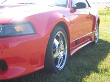 2000 Mustang GT: Front/Side