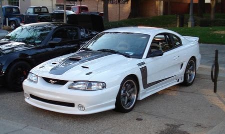 1996 ford mustang 1