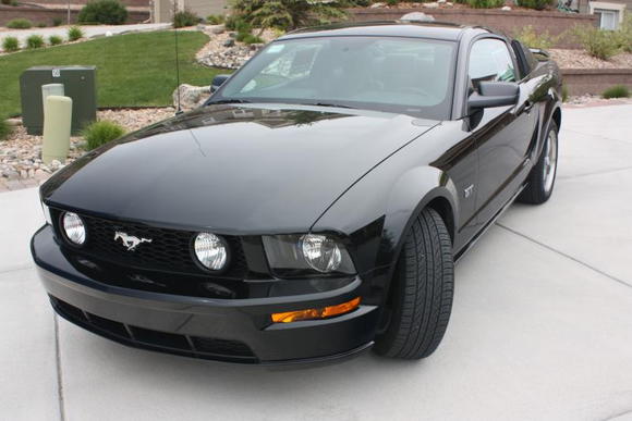 06 Mustang 6.11.09 010
For Sale      5200 miles!
Excellent original condition
Matching black air scoops on rear side windows
Located in Castle Rock CO