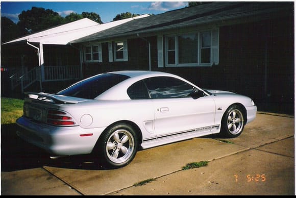 95 GT I love this color. Don't see to many of them