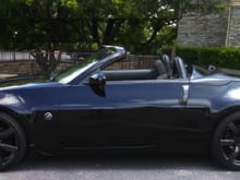 Ted Otsuji--Black + Carbon Fiber--350Z Roadster 1