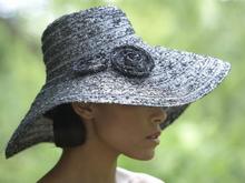 Gabie hat 025